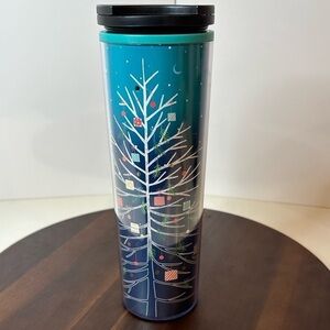 STARBUCKS COFFEE 2018
CHRISTMAS TREE TRAVEL MUG